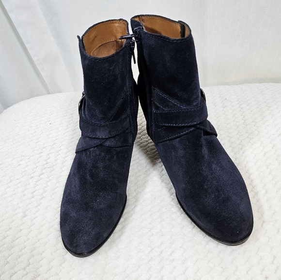 Zodiac 7 Med Suede Buckle Booties - Picture 7 of 8